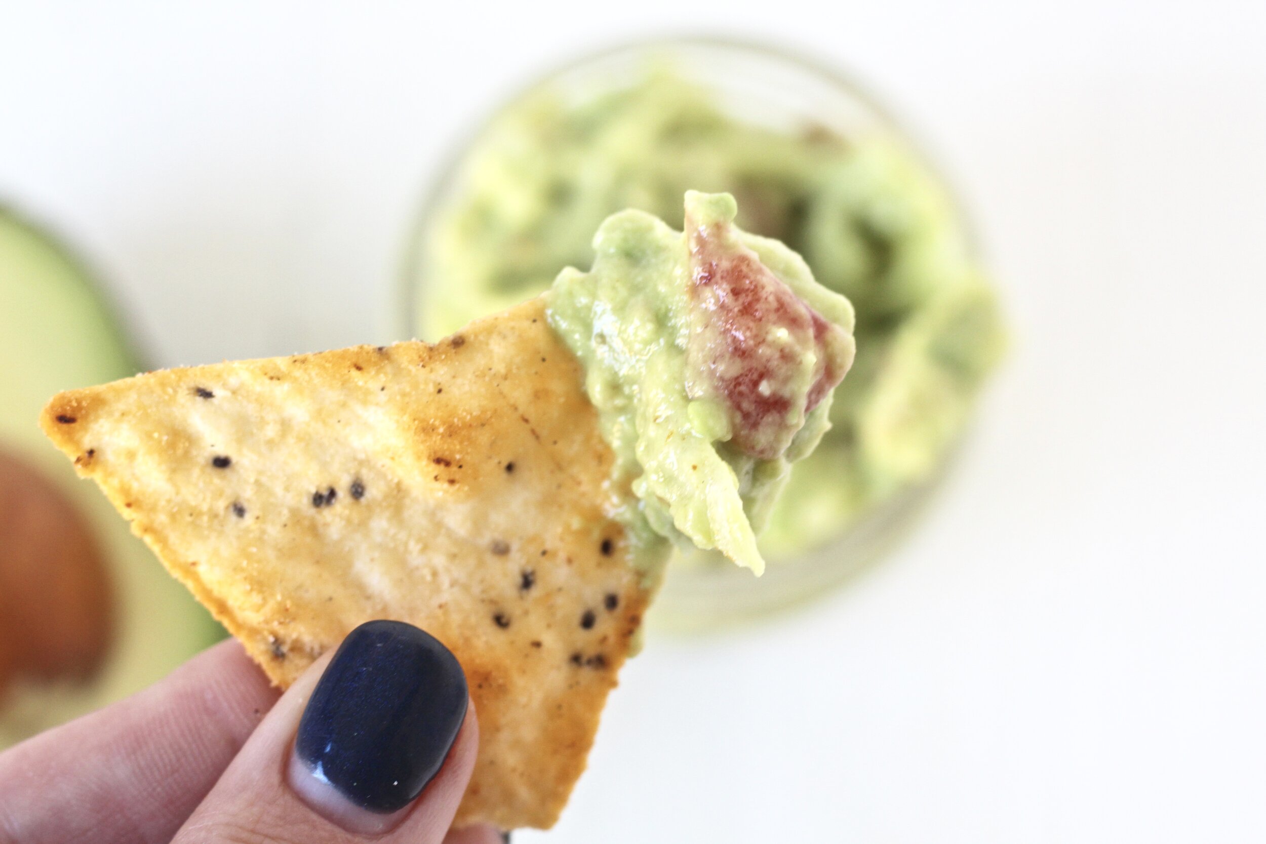  5-minute guacamole for one 