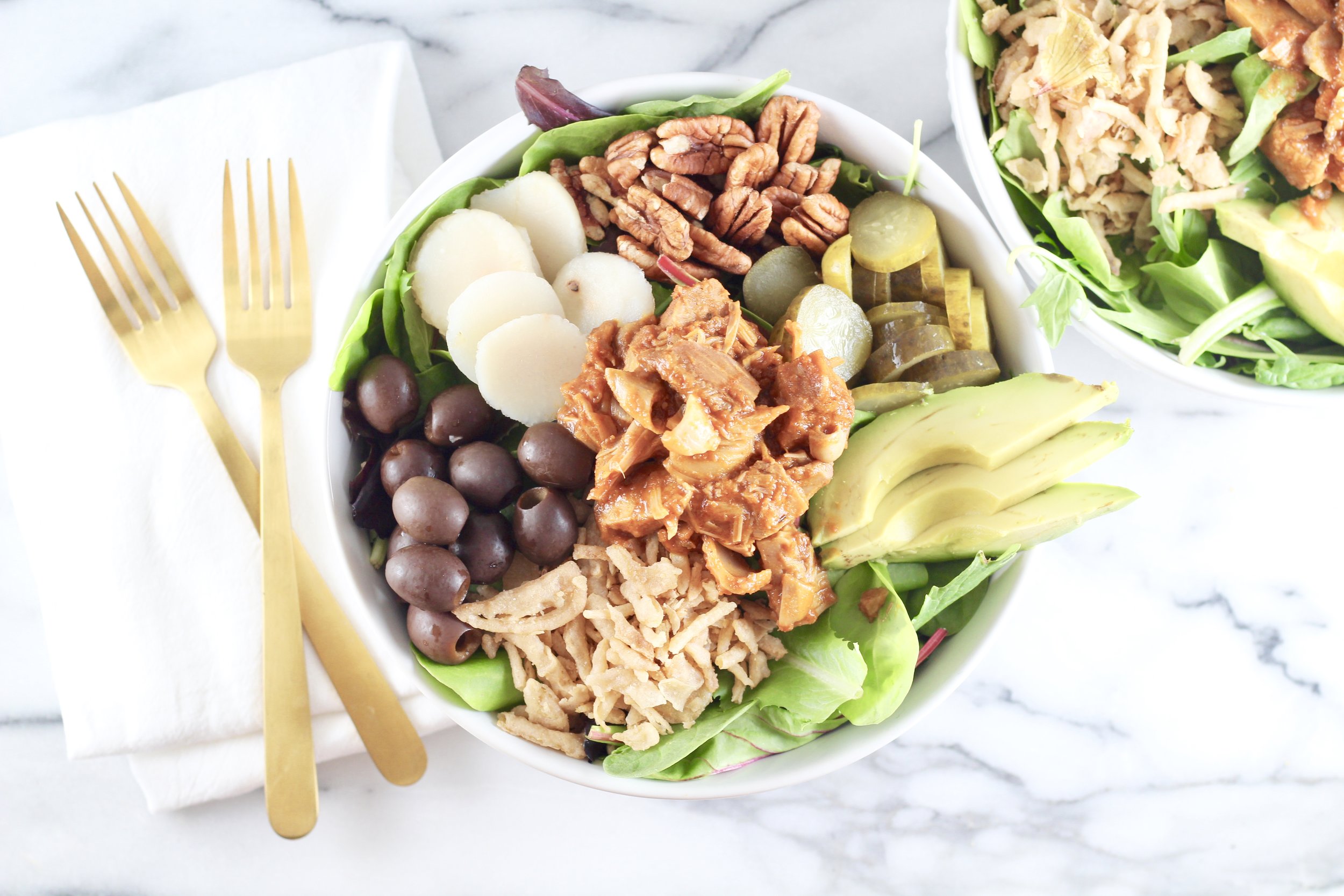  Easy Weeknight BBQ Veggie Salad 