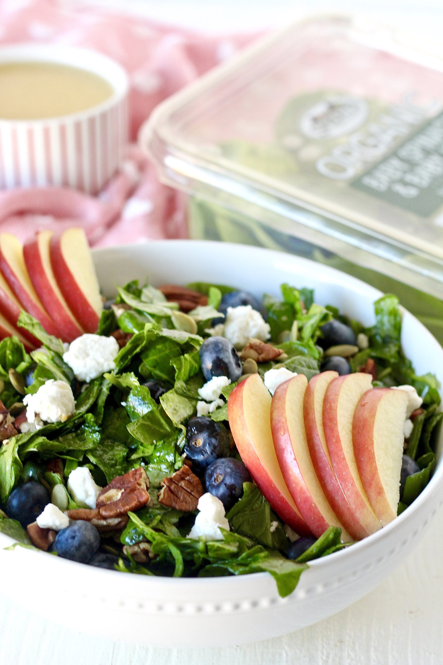  Heart Healthy Blueberry Apple Salad 