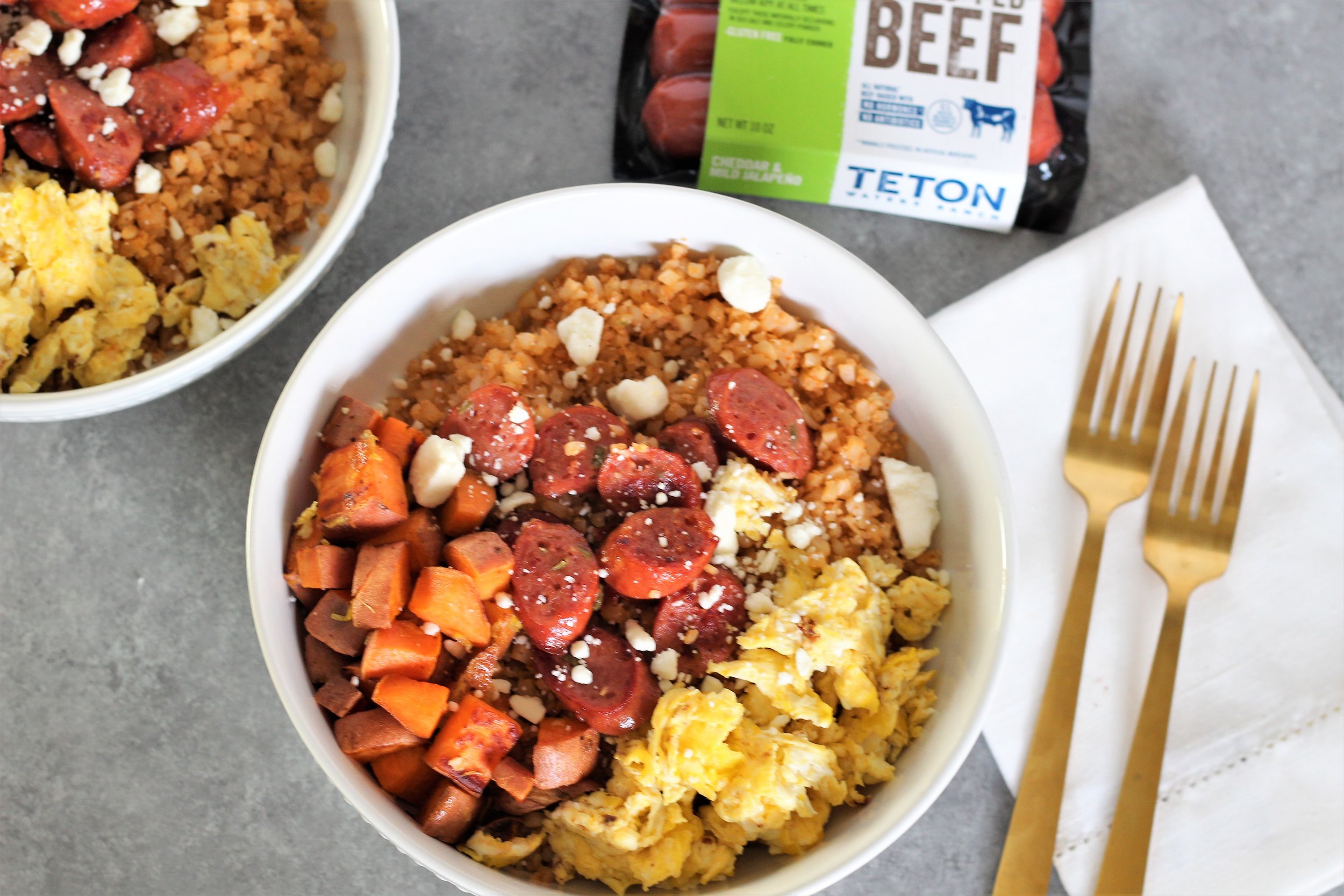  Tex Mex Veggie and Sausage Burrito Bowls 