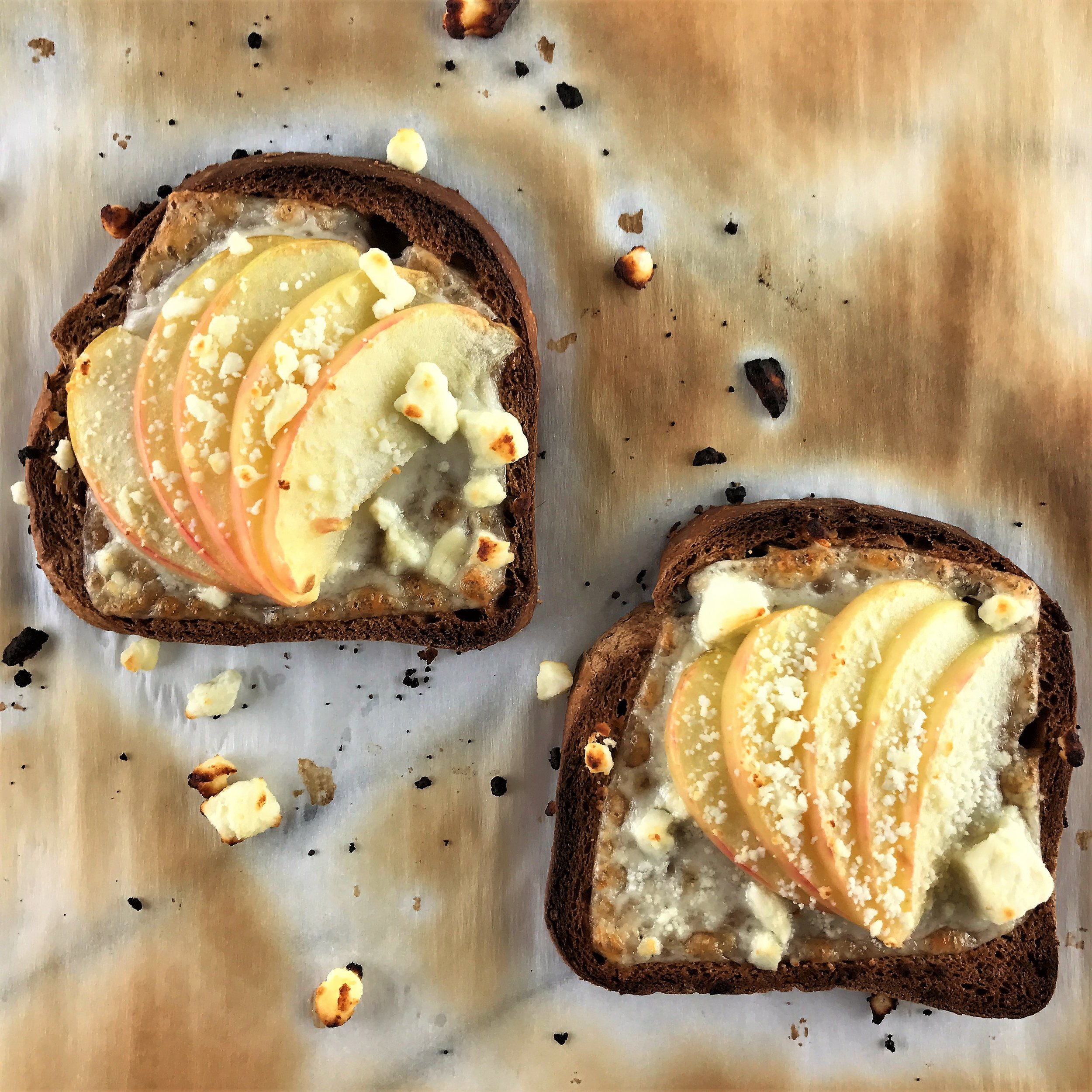 Cheesy Apple Toast