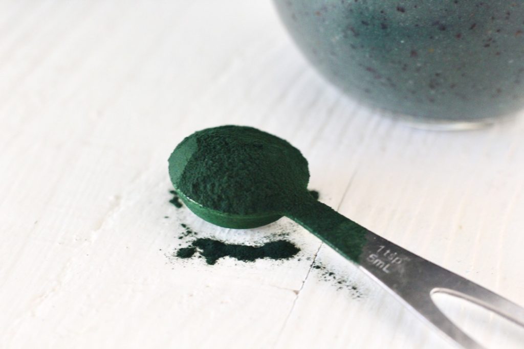 1 teaspoon spirulina powder