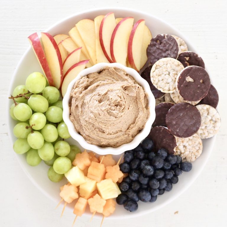 fruit tray with fruit dip