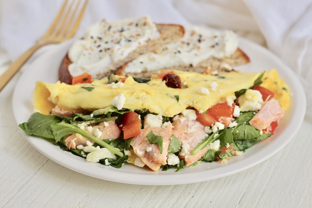 omelette with salmon and veggies