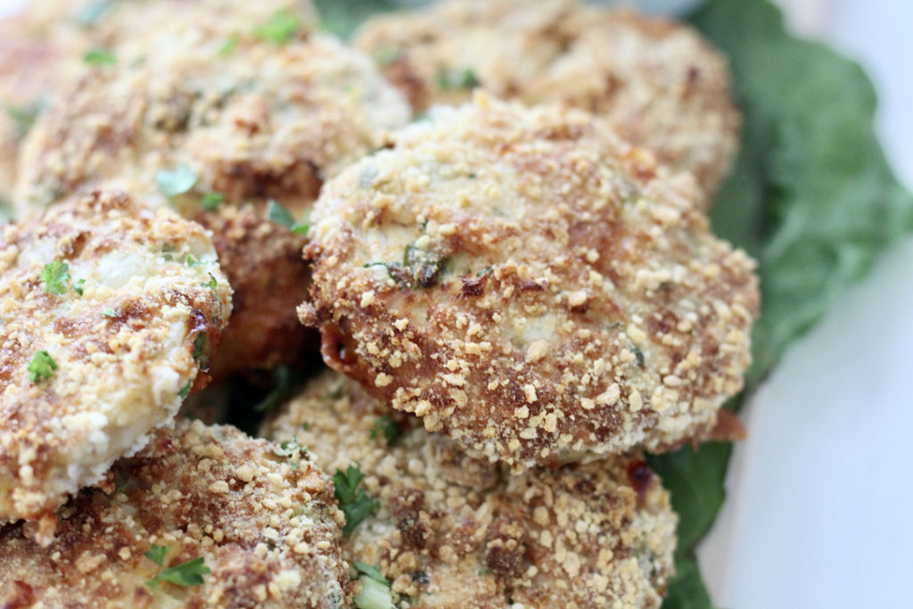 close up of air fryer salmon patties